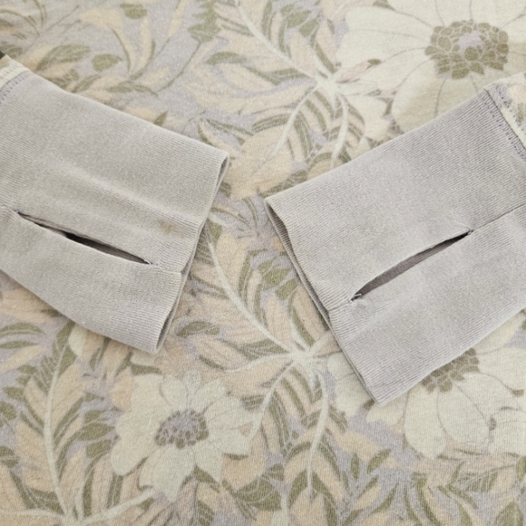 Free People FP Movement Radiate Positive Vibes Long Sleeve Floral Crewneck Sz Sm - Picture 7 of 10